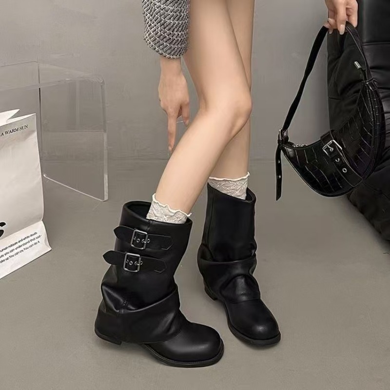 Botas Femininas Pretas de Cano - Embroidery Garments avaliação e preço
