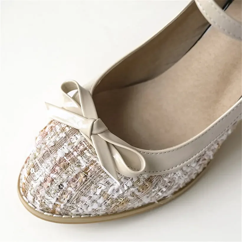 Salto robusto Mary Janes para  - Embroidery Garments avaliação e preço