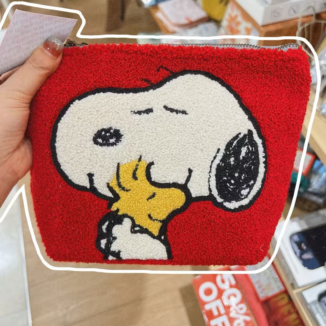 Estojo de Lápis Snoopy Anime F - Embroidery Online avaliação e preço