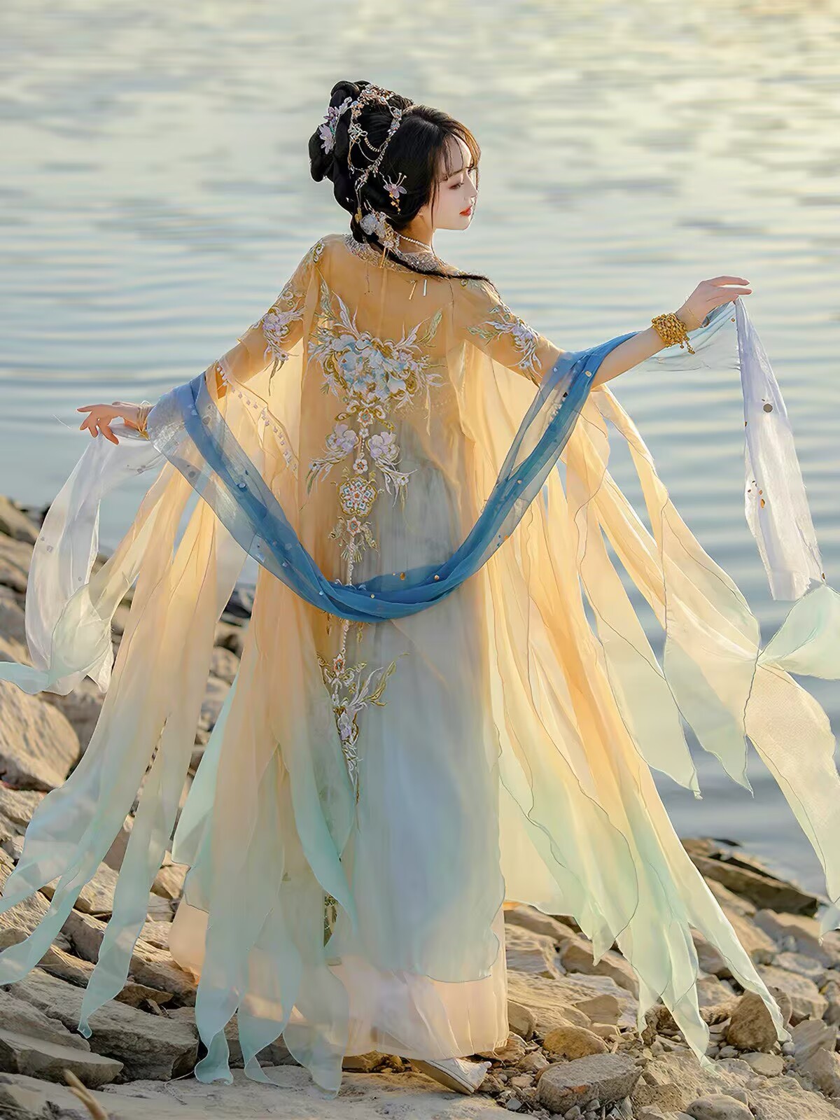 Vestido Hanfu Chinês para Mulh - Embroidery Yellow Dress avaliação e preço